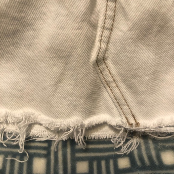 Abercrombie and Fitch denim skirt - Picture 3 of 5